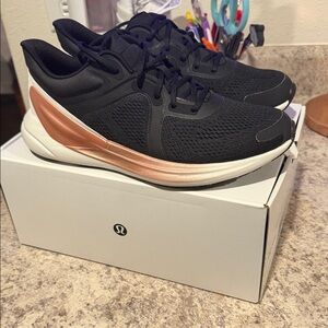 lululemon athletica Black and Rose GoldWomen's Athletic Shoes